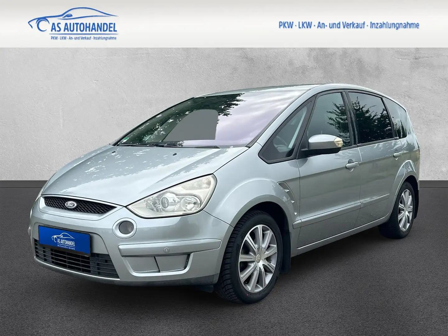 Ford S-Max Titanium 7 Sitzpl. AHK Gepflegt TÜV Neu Gris - 1
