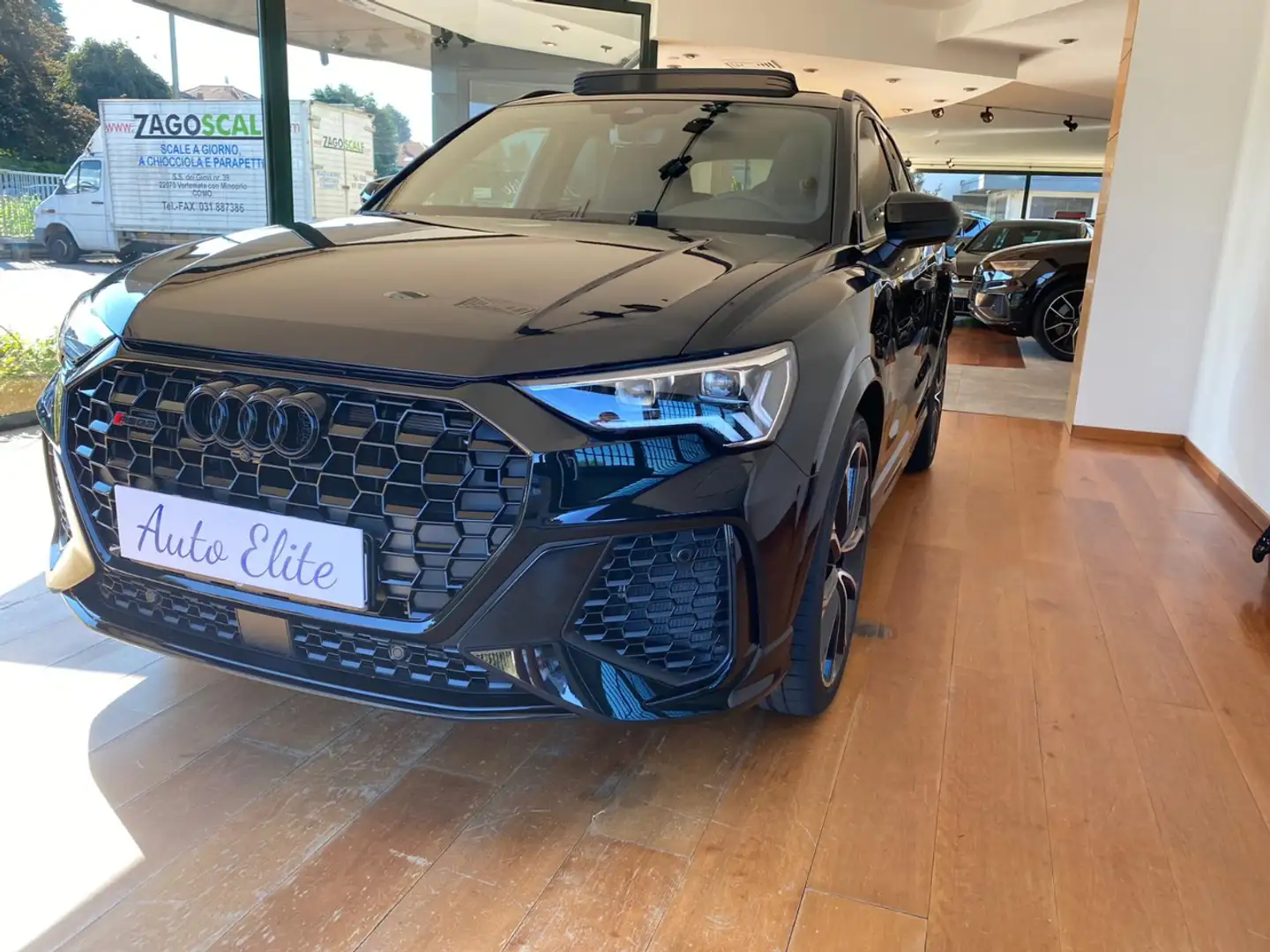 Audi RS Q3 quattro S tronic B&O TETTO Zwart - 1