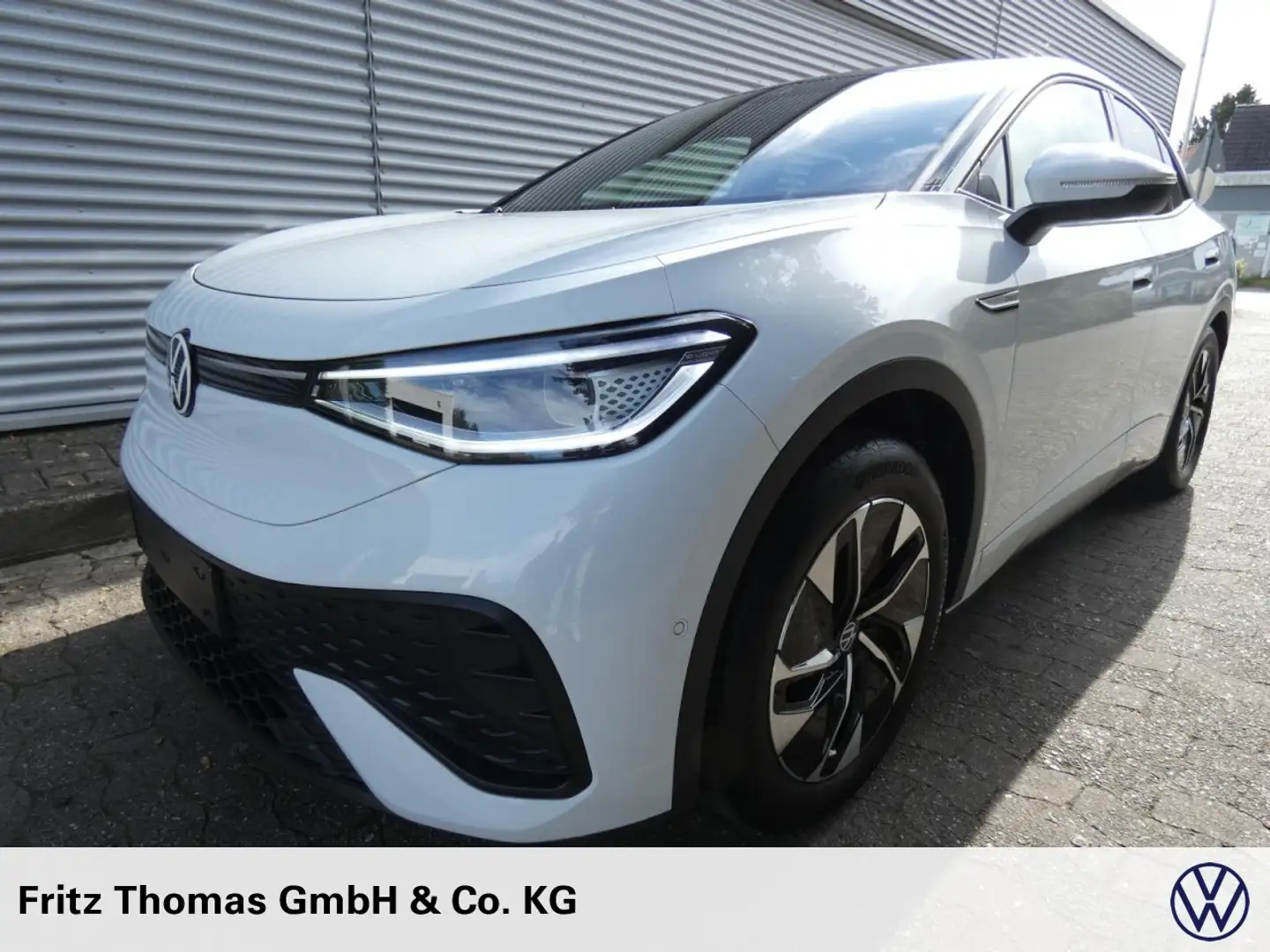 Volkswagen ID.5 Pro Performance LED Navi Pano AHK SHZ Klima Navi Schwarz - 2