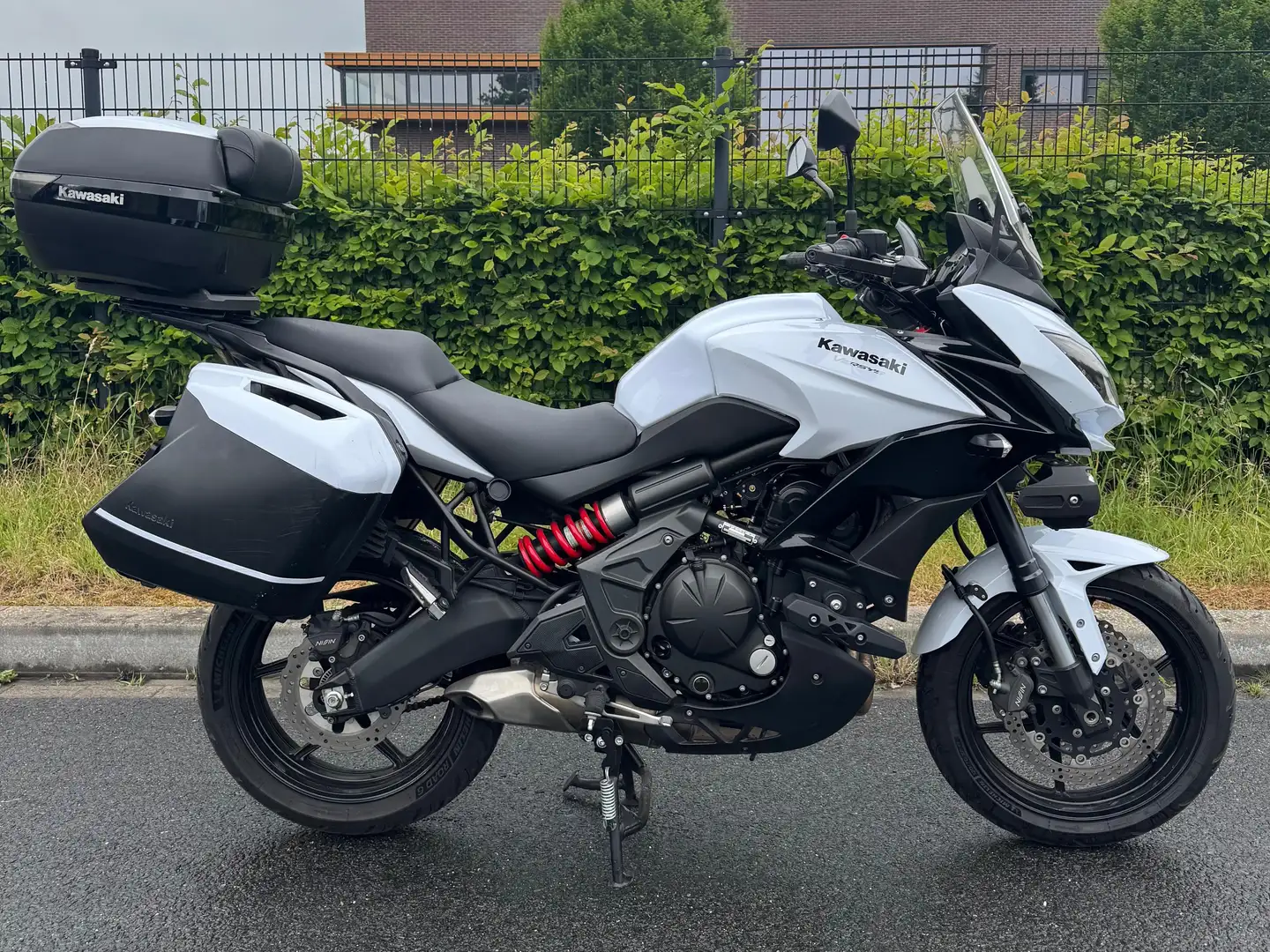 Kawasaki Versys 650 A2 Alb - 1