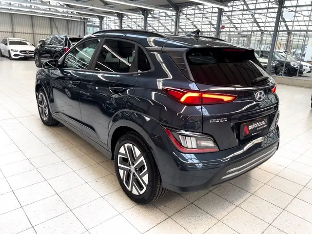 Hyundai Kona view 4