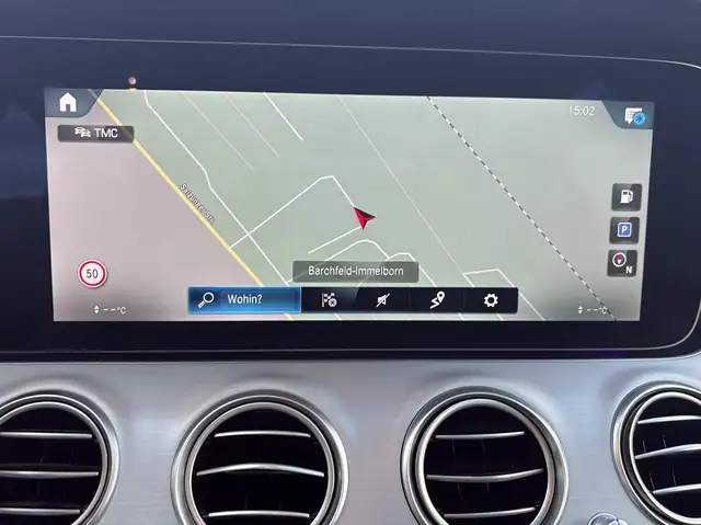Mercedes-Benz E-Class view 21
