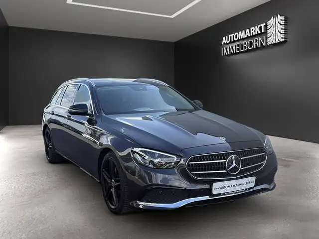 Mercedes-Benz E-Class view 2