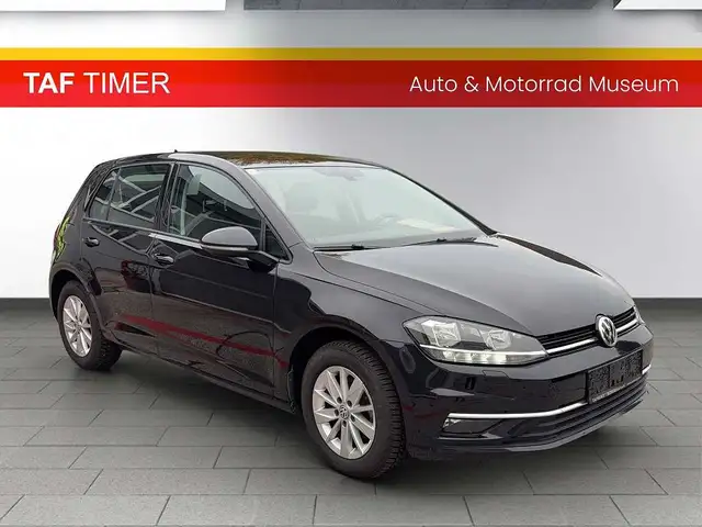 Volkswagen Golf main image