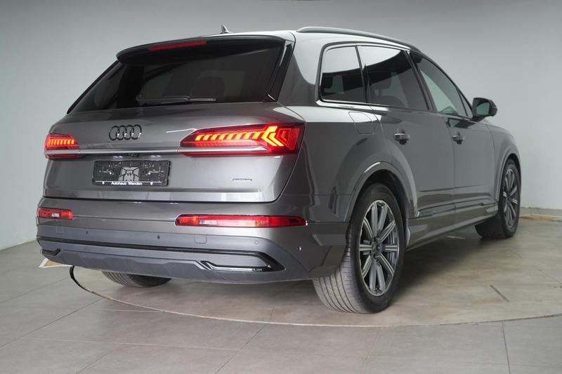Audi Q7 55 TFSI e quattro S line AHK/STHZ/Navi/LED — photo 5