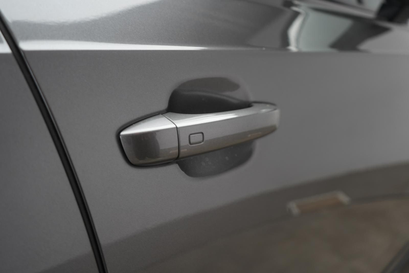 Audi Q7 55 TFSI e quattro S line AHK/STHZ/Navi/LED — photo 12