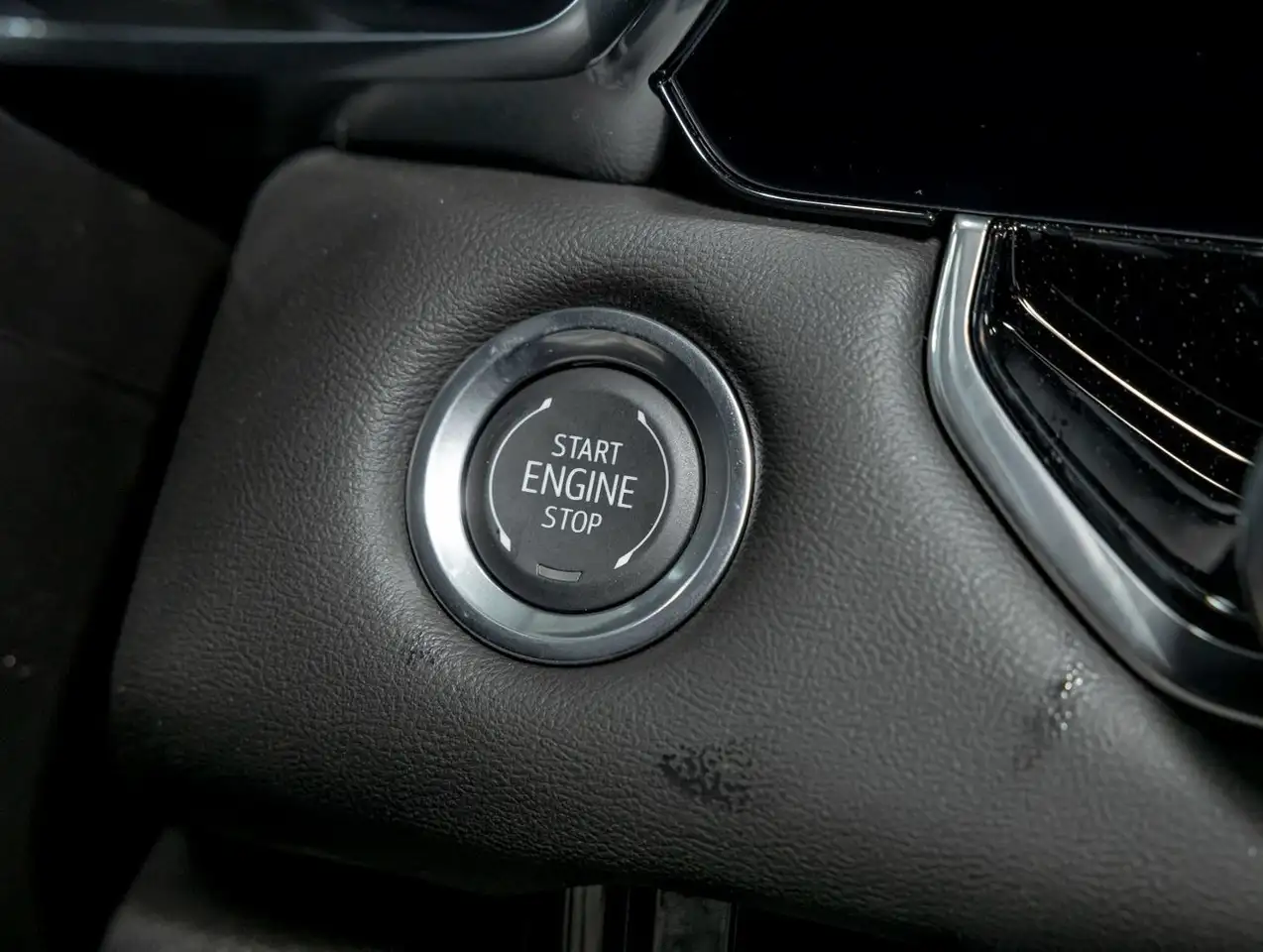 GMC Canyon снимка GMC Canyon