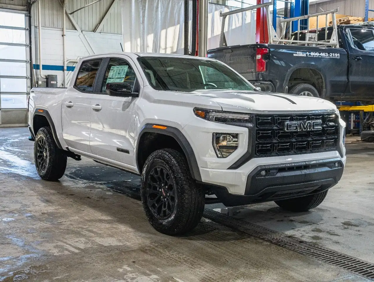 GMC Canyon снимка GMC Canyon