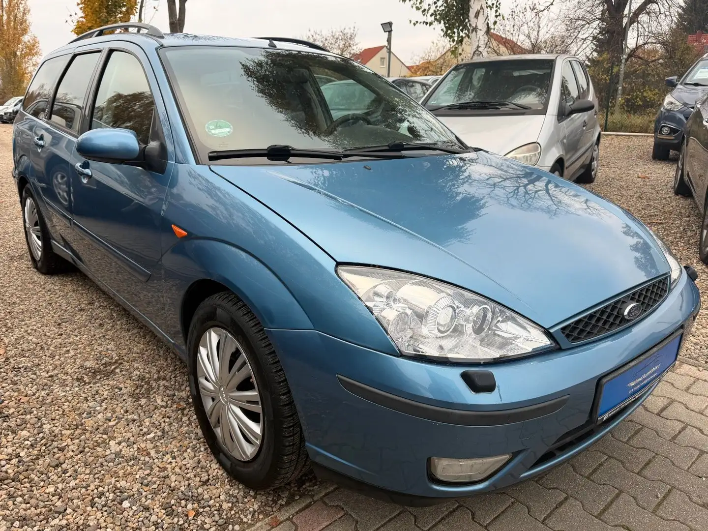 Ford Focus 1.8 Ghia*Klima*SHZ*Xenon*AllWR*TÜV 04/26 Bleu - 2