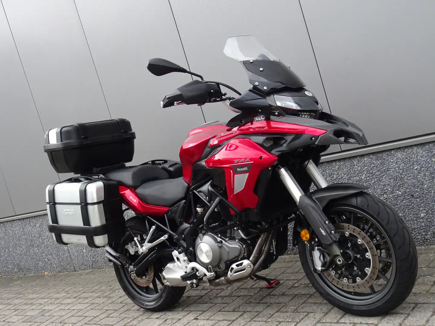 Benelli TRK 502 Roşu - 2