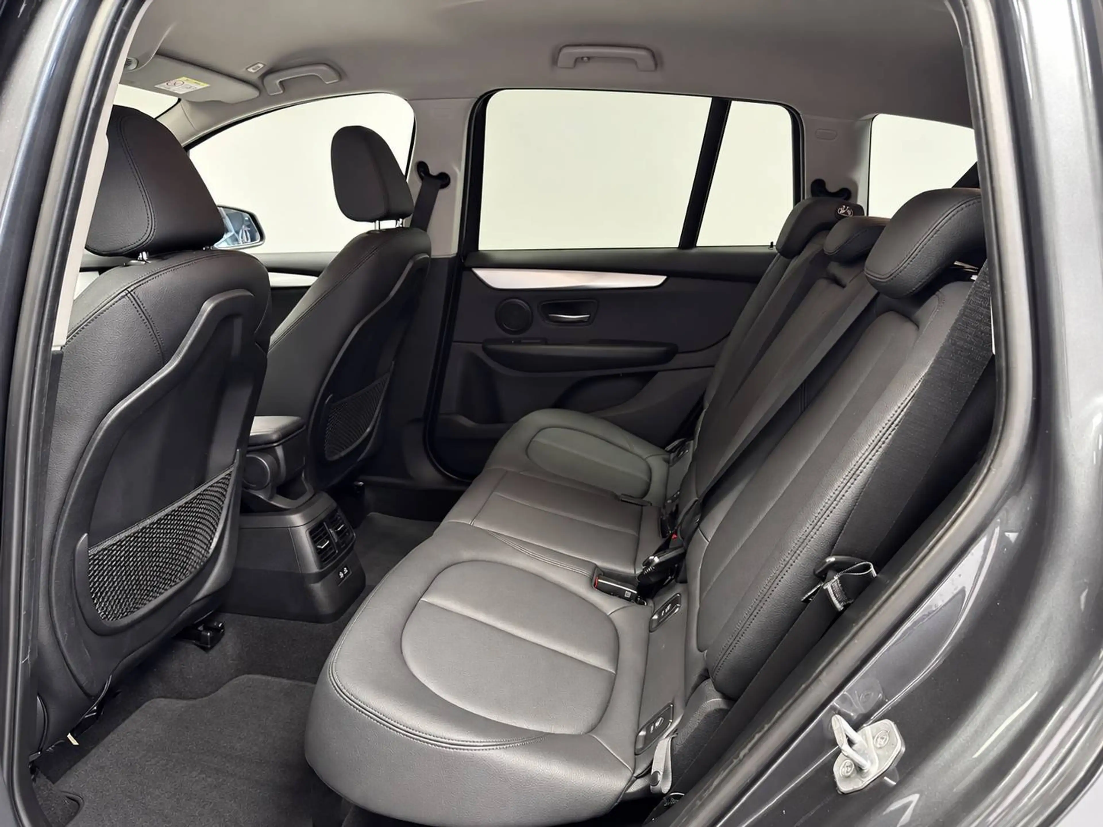 BMW 216 Gran Tourer 216 dA AdBlue*BOITE-AUTO**GPS*CUIR*LED*GARANTIE 12MOIS* — photo 15