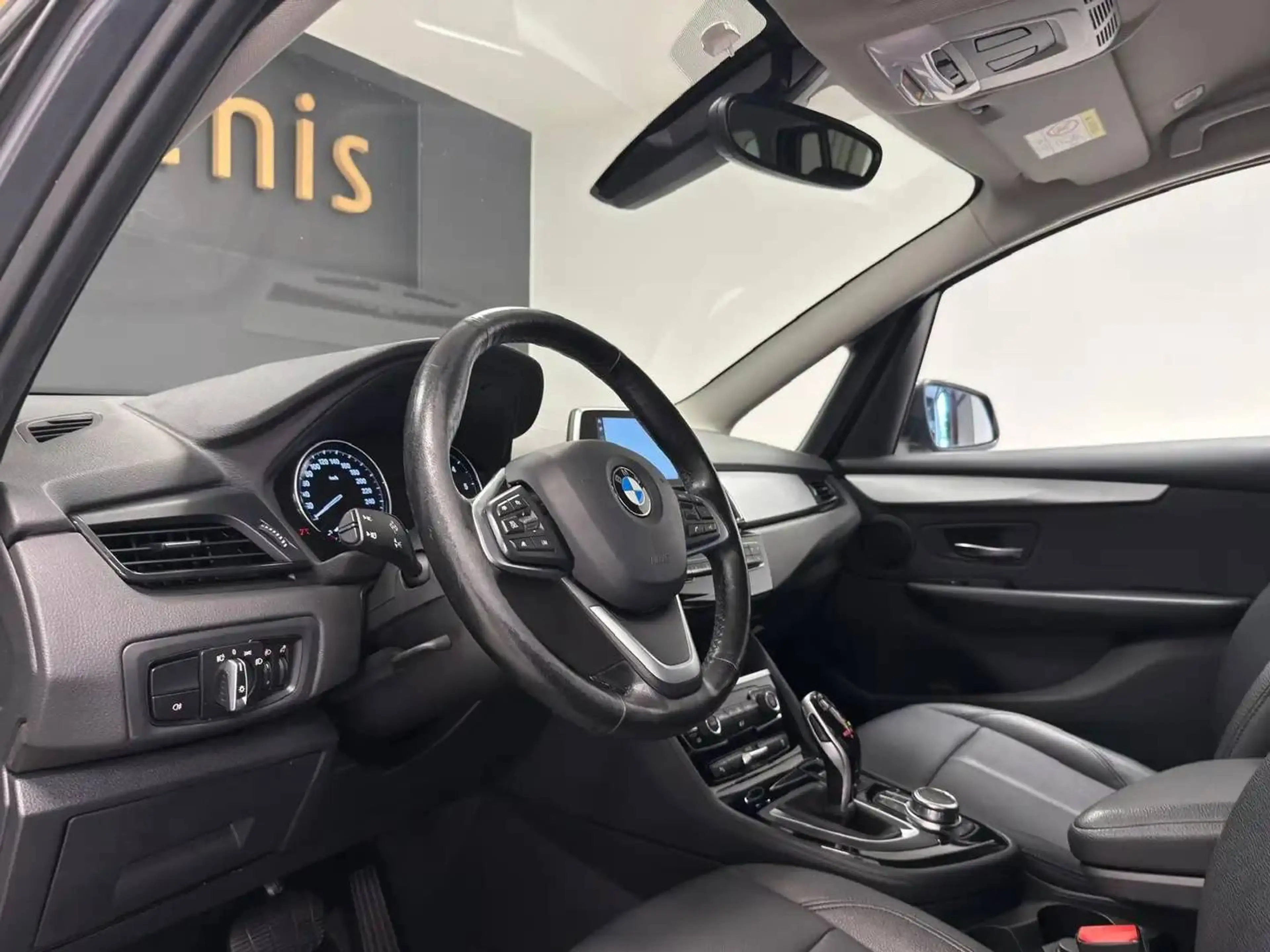 BMW 216 Gran Tourer 216 dA AdBlue*BOITE-AUTO**GPS*CUIR*LED*GARANTIE 12MOIS* — photo 14