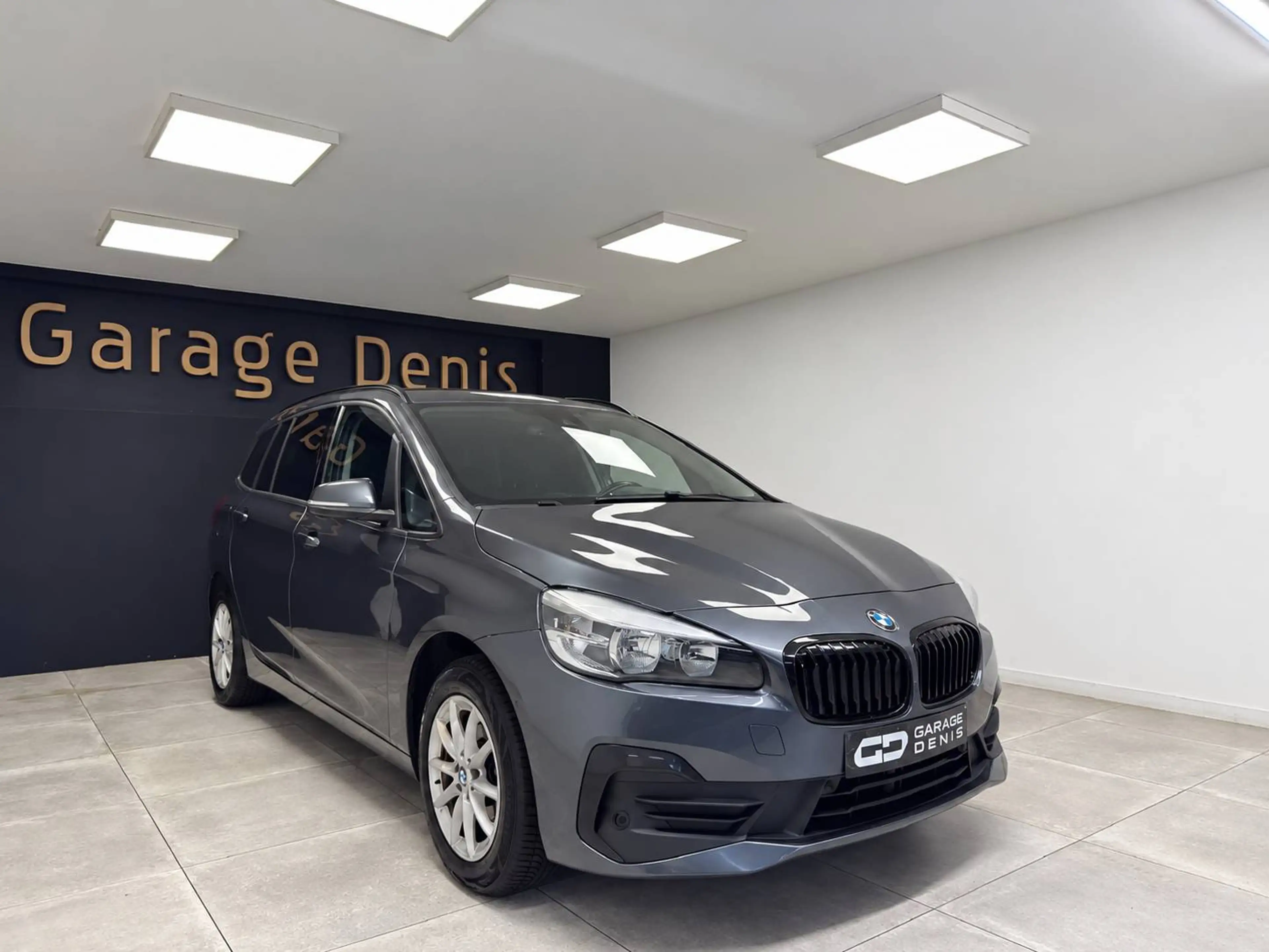 BMW 216 Gran Tourer 216 dA AdBlue*BOITE-AUTO**GPS*CUIR*LED*GARANTIE 12MOIS* — photo 4