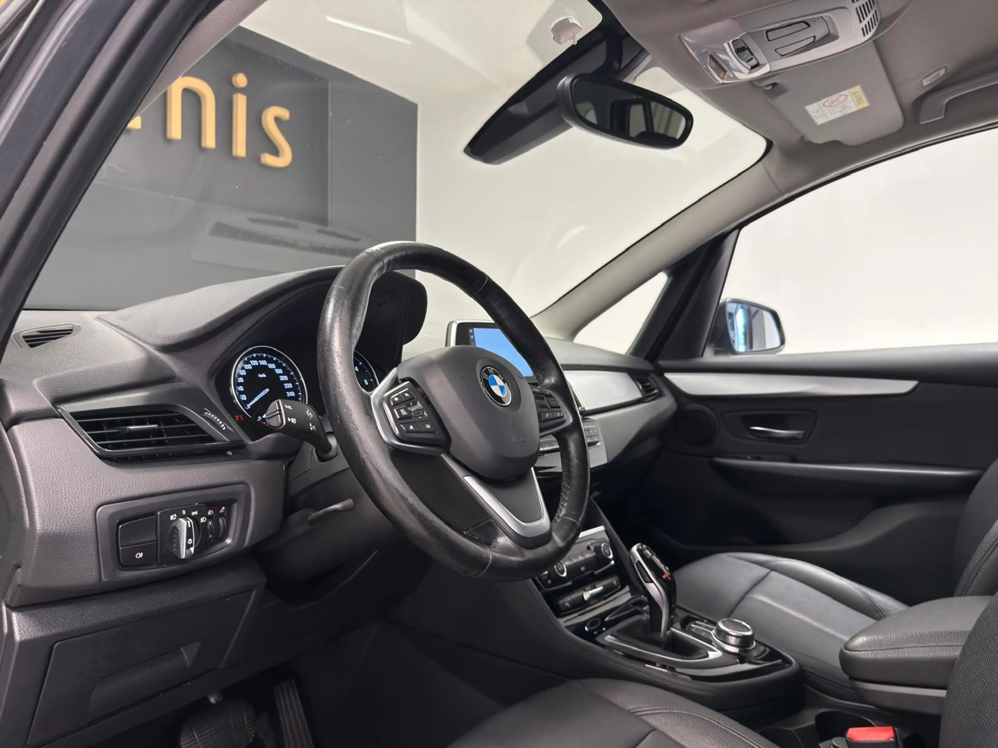 BMW 216 Gran Tourer 216 dA AdBlue*BOITE-AUTO**GPS*CUIR*LED*GARANTIE 12MOIS* — photo 14