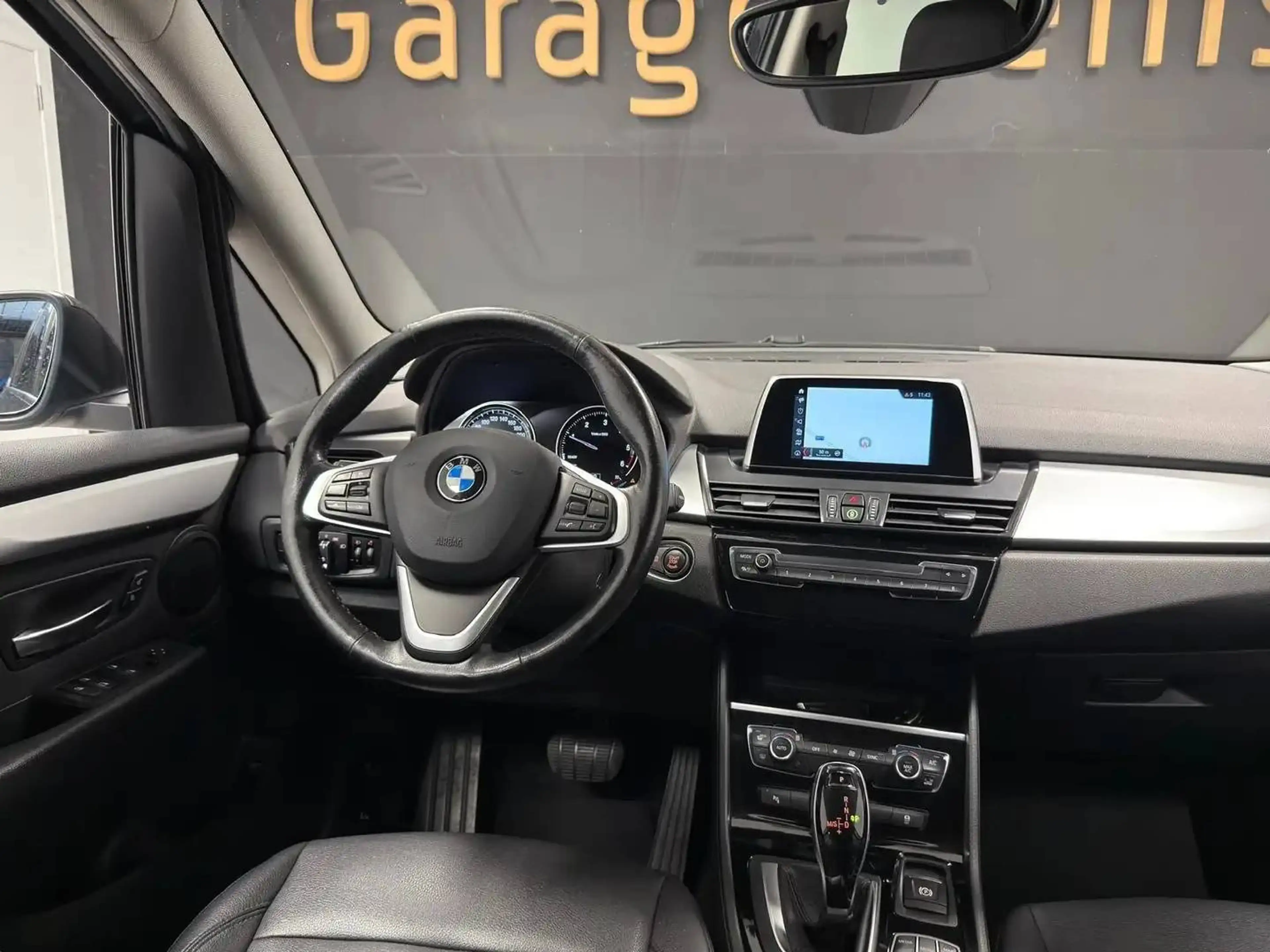 BMW 216 Gran Tourer 216 dA AdBlue*BOITE-AUTO**GPS*CUIR*LED*GARANTIE 12MOIS* — photo 10