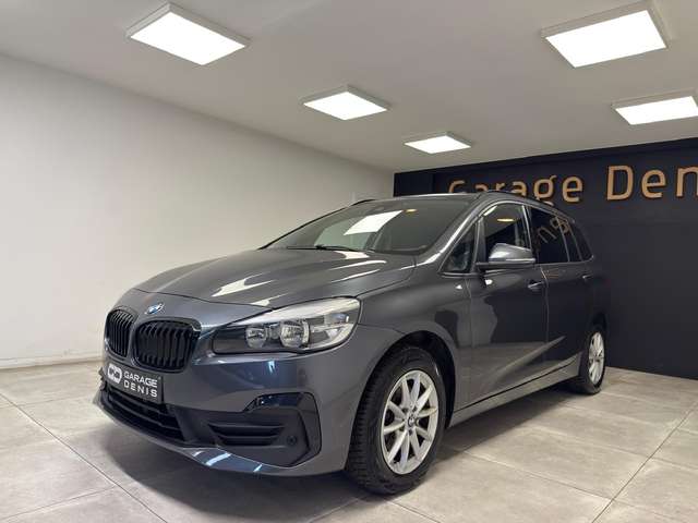 BMW 216 — photo 5