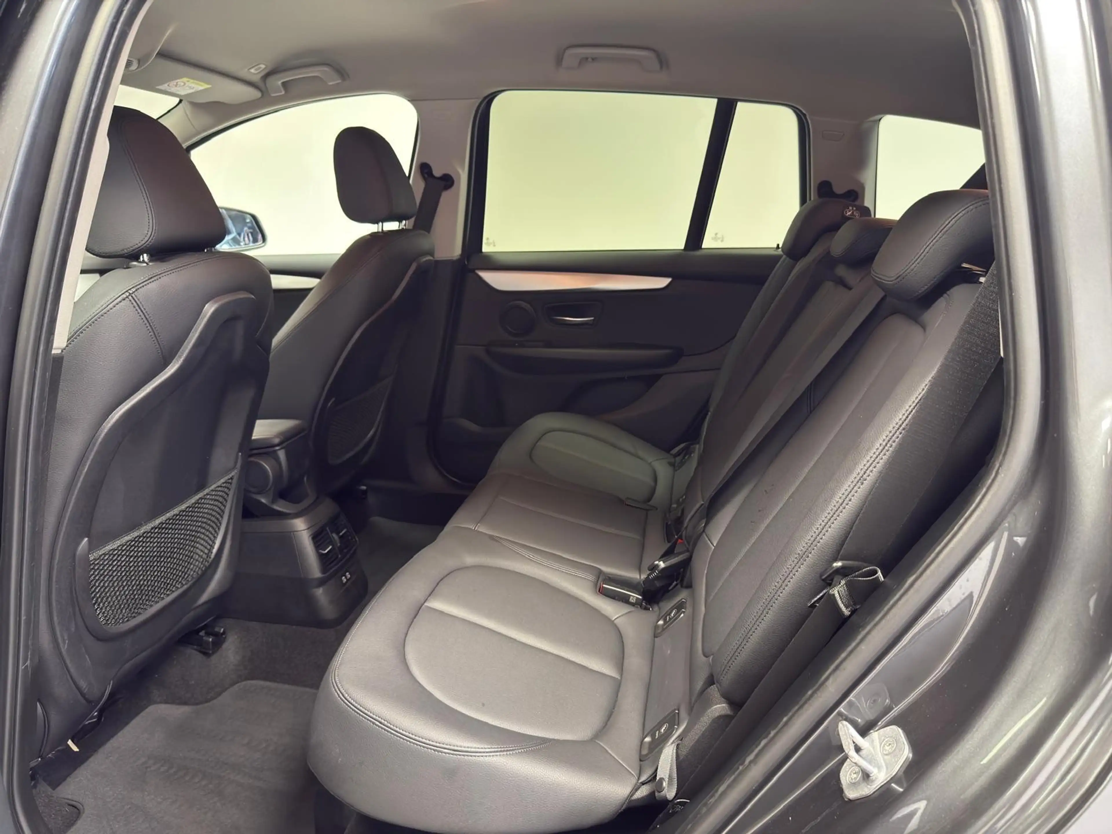 BMW 216 Gran Tourer 216 dA AdBlue*BOITE-AUTO**GPS*CUIR*LED*GARANTIE 12MOIS* — photo 15