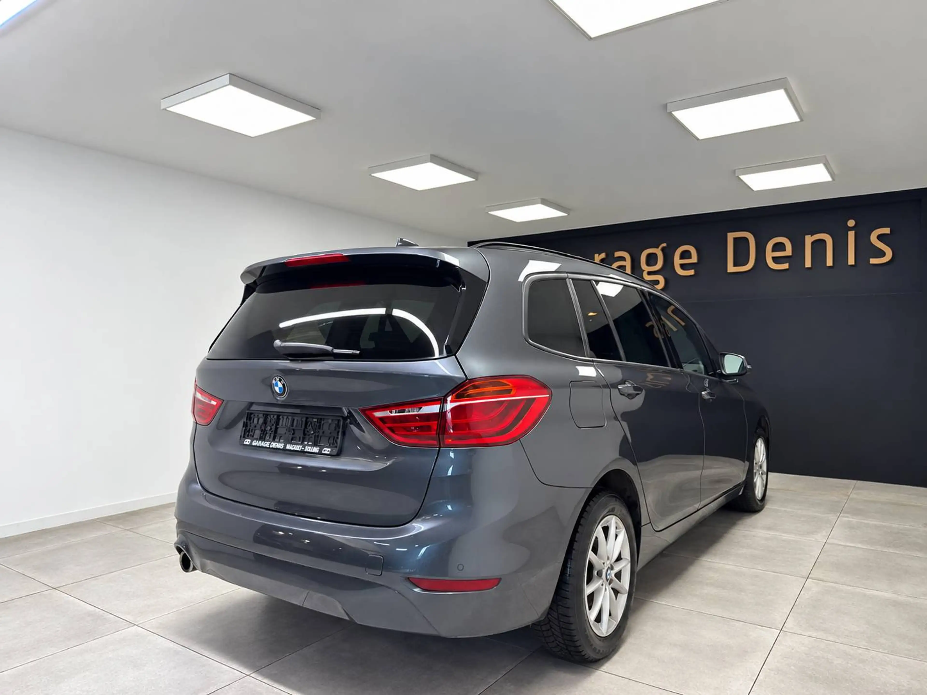 BMW 216 Gran Tourer 216 dA AdBlue*BOITE-AUTO**GPS*CUIR*LED*GARANTIE 12MOIS* — photo 8