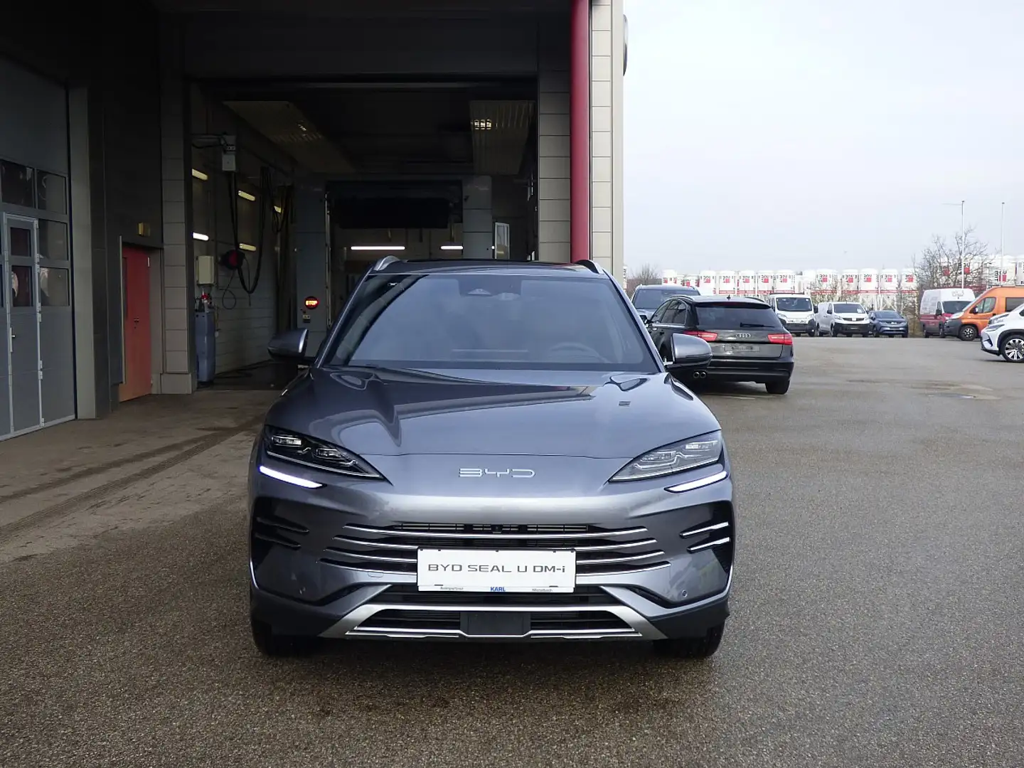 BYD Seal U DM-i PHEV 18,3kWh Boost Österreich Paket KMU-Ak... Gris - 2