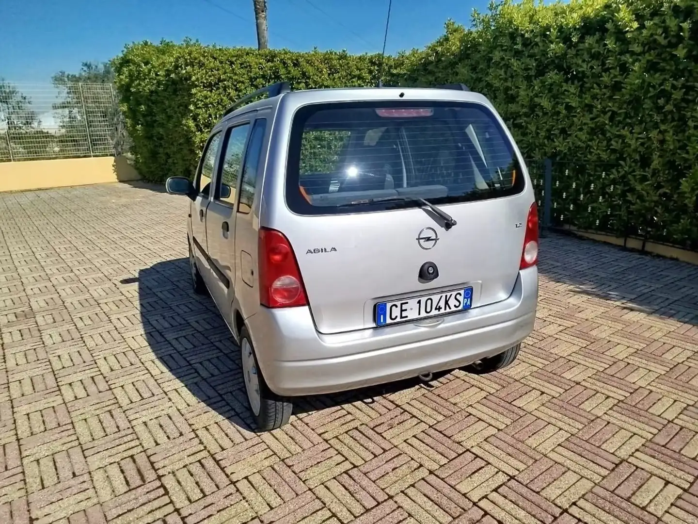 Opel Agila Agila 1.2 16v Comfort Grigio - 1