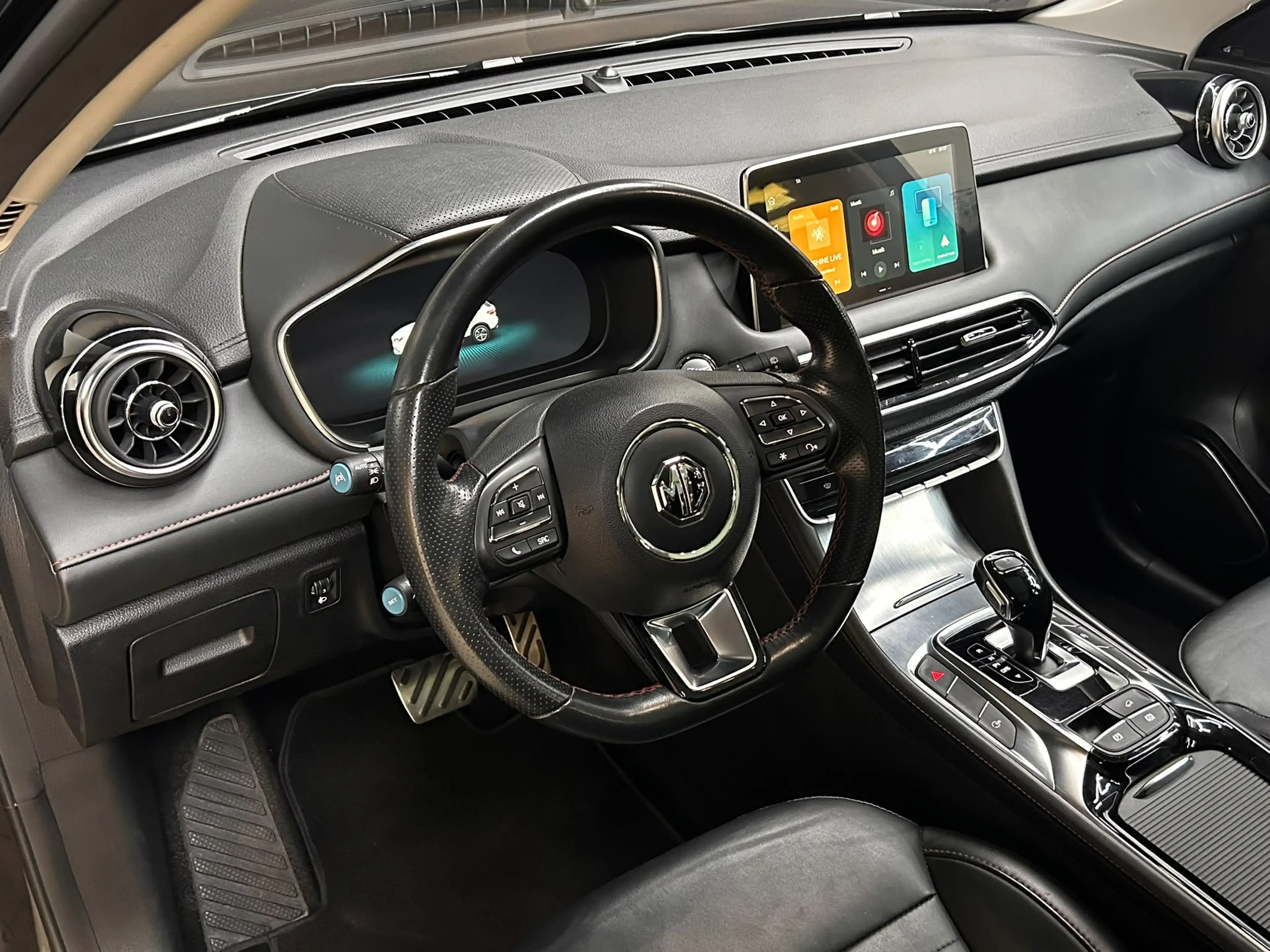 MG HS Luxury LEDER+LED+SHZ+NAVI+DAB+360°+PANO+ACC+ — photo 8