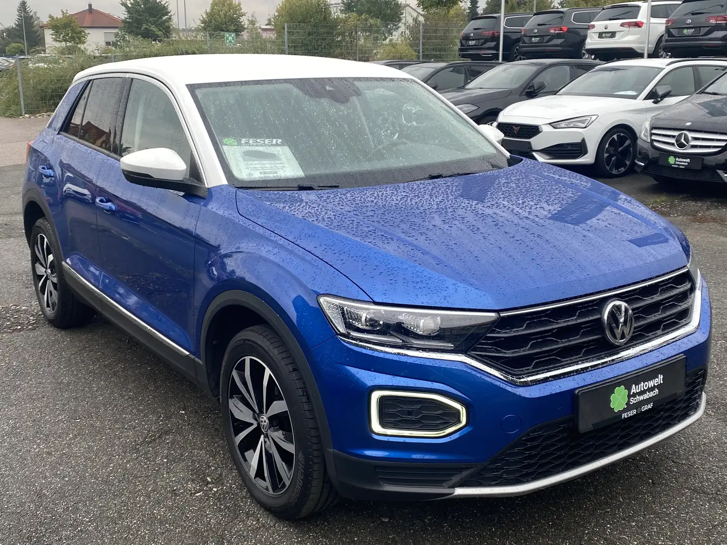 Volkswagen T-Roc 1.5 TSI STYLE NAVI LED PDC Blau - 2