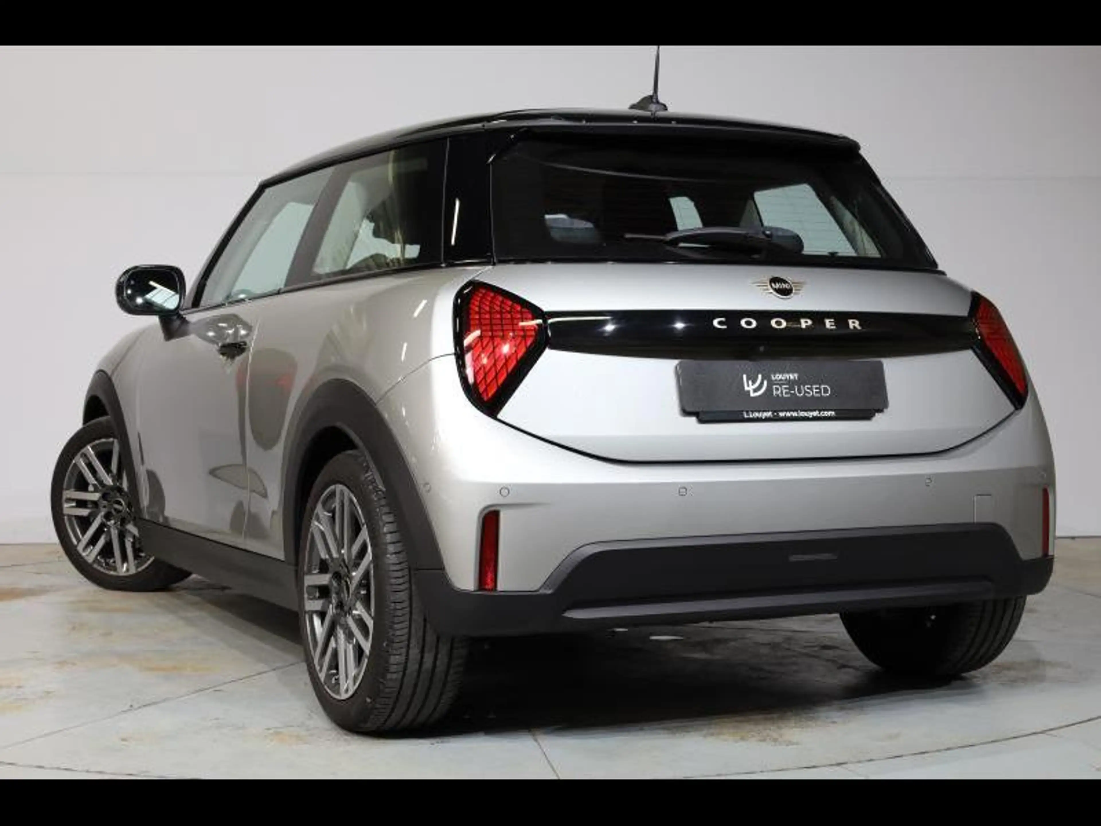 MINI Cooper C 3 portes — photo 6