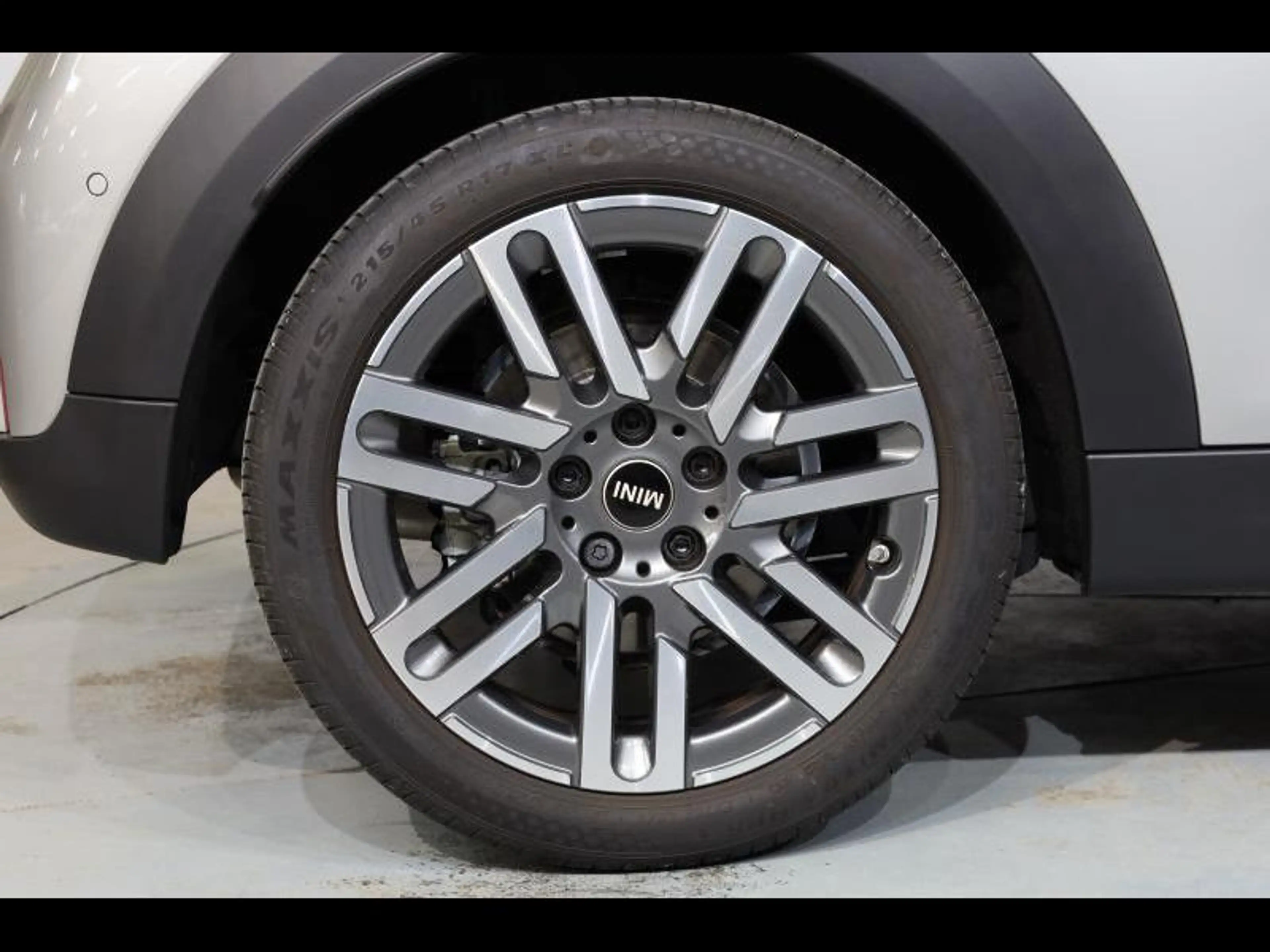 MINI Cooper C 3 portes — photo 9