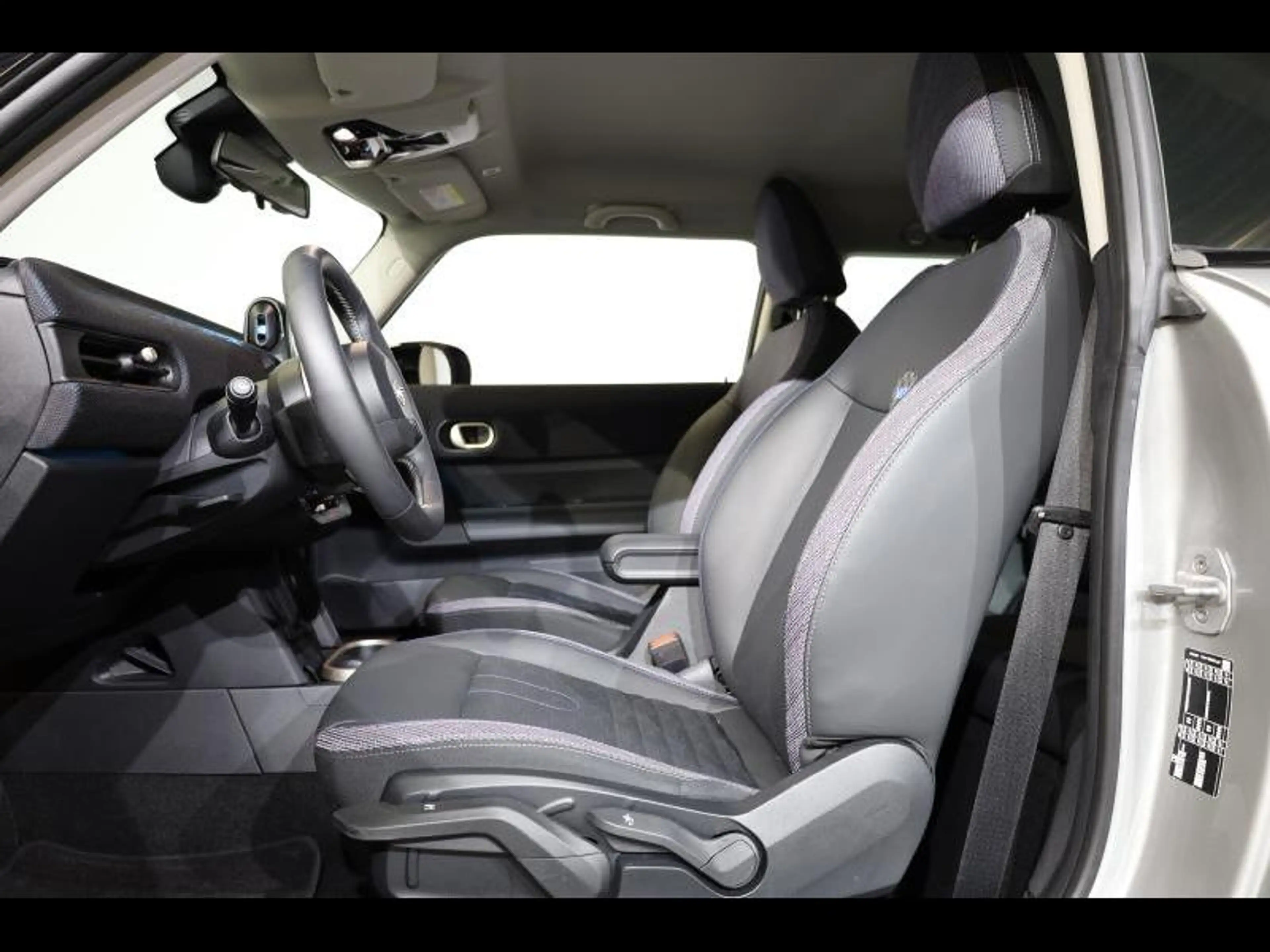MINI Cooper C 3 portes — photo 10