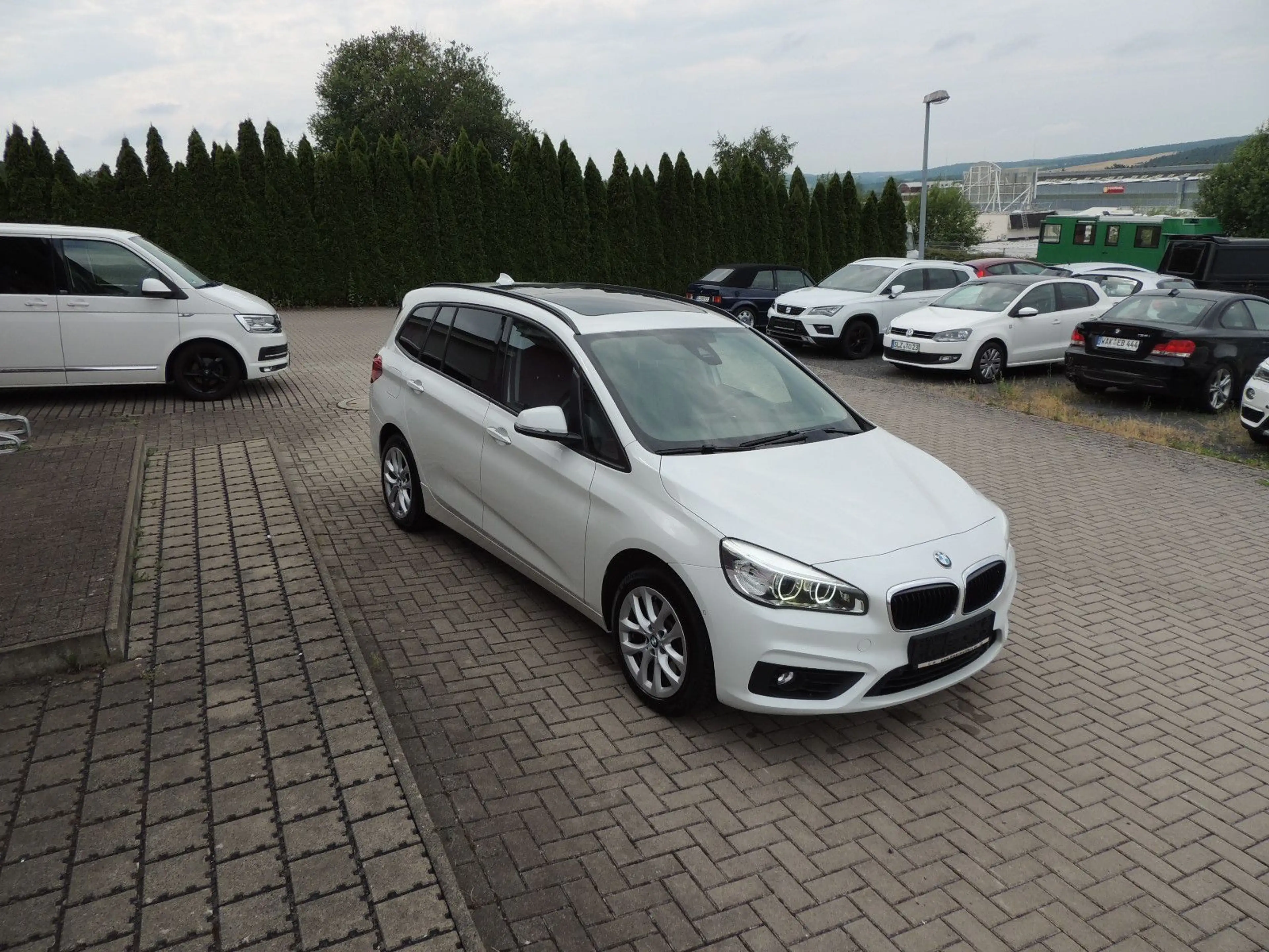 BMW 220 Gran Tourer xDrive Advantage **HUD+LED+Navi — photo 3