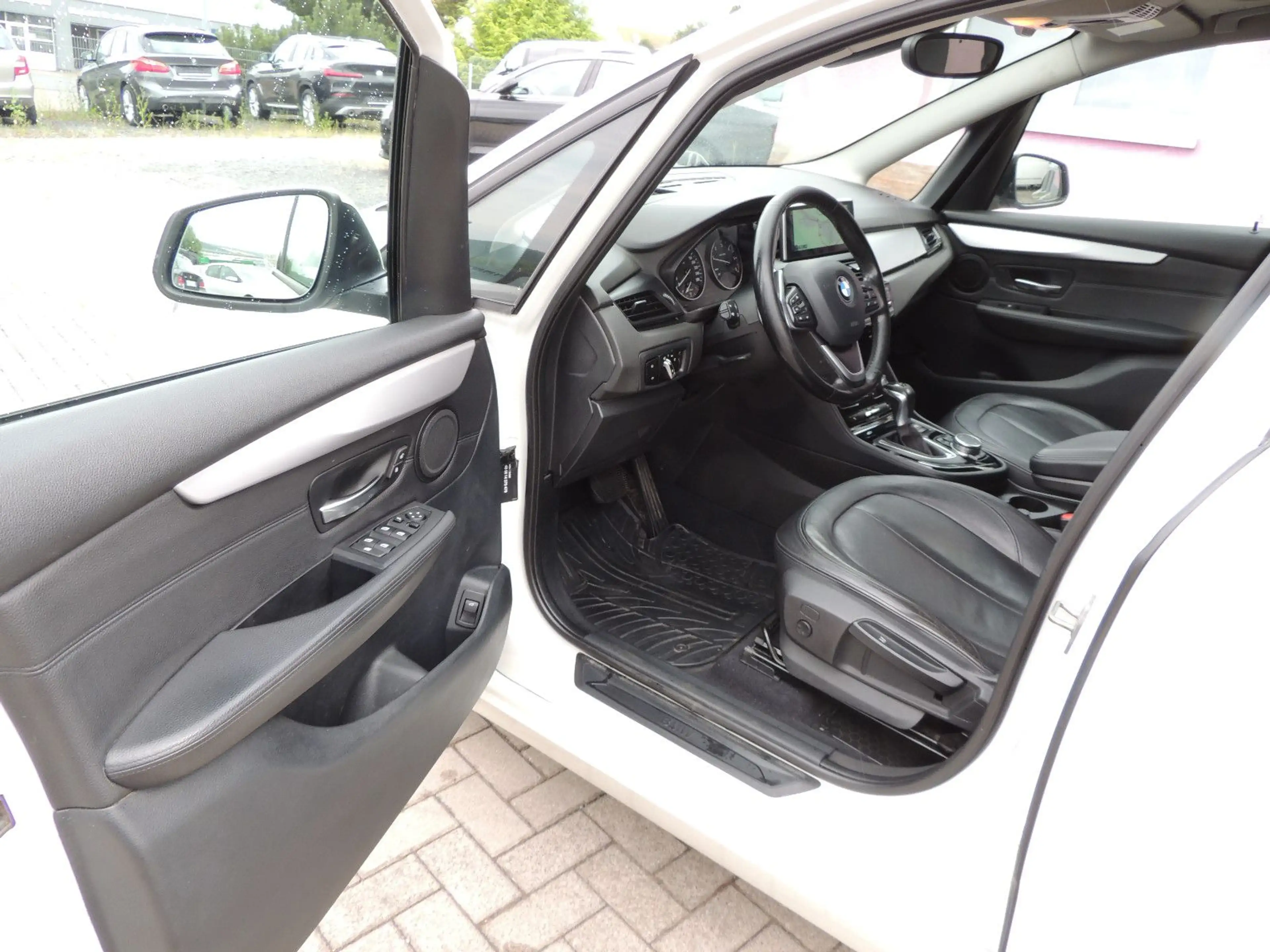 BMW 220 Gran Tourer xDrive Advantage **HUD+LED+Navi — photo 11