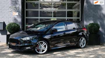 2.0 ST-3 Cruise|Carplay|RS Spoiler|Maxton