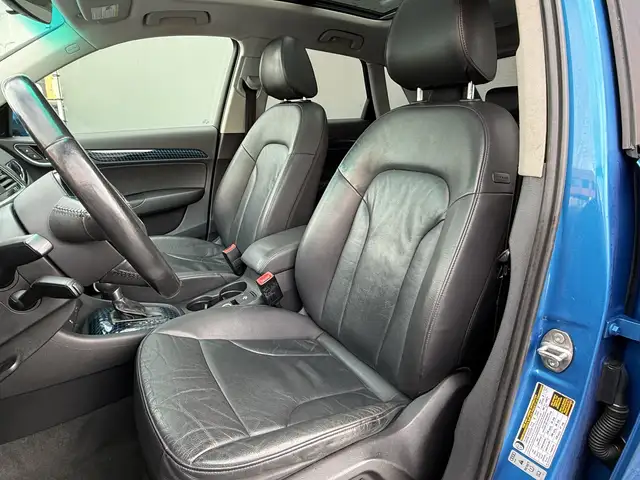 Audi Q3 view 5