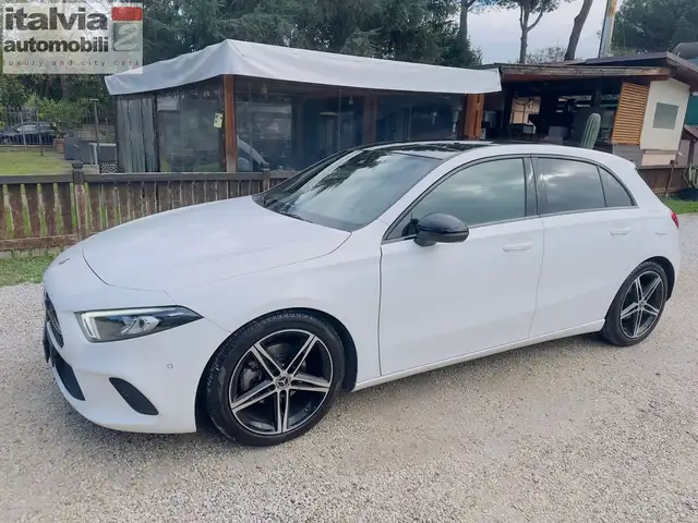 Mercedes-Benz A 180 MERCEDES A 180-TETTO PANORAMICO-116cv PROMO FINANZIAMENTO