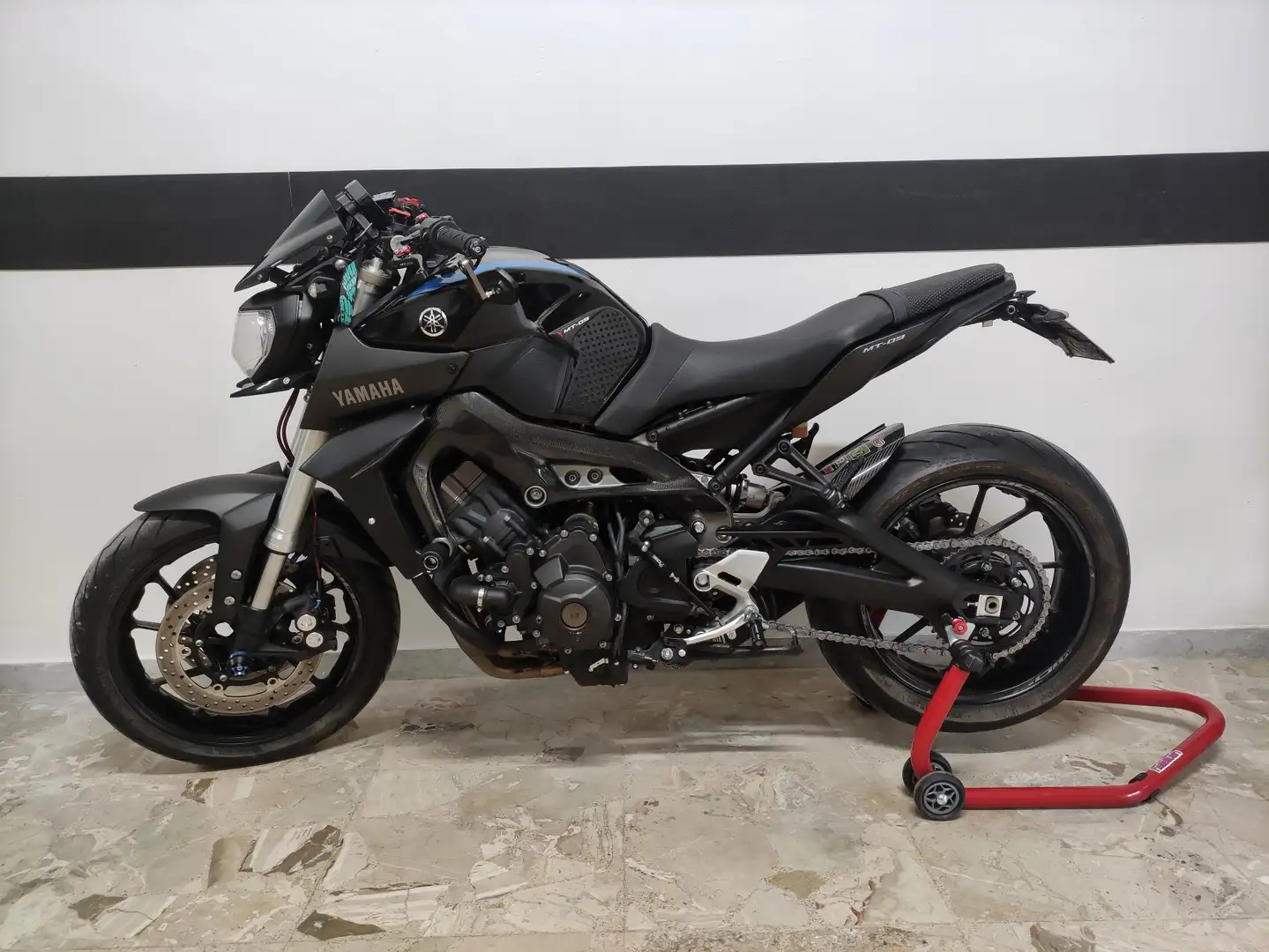 Yamaha MT-09 Nero - 1