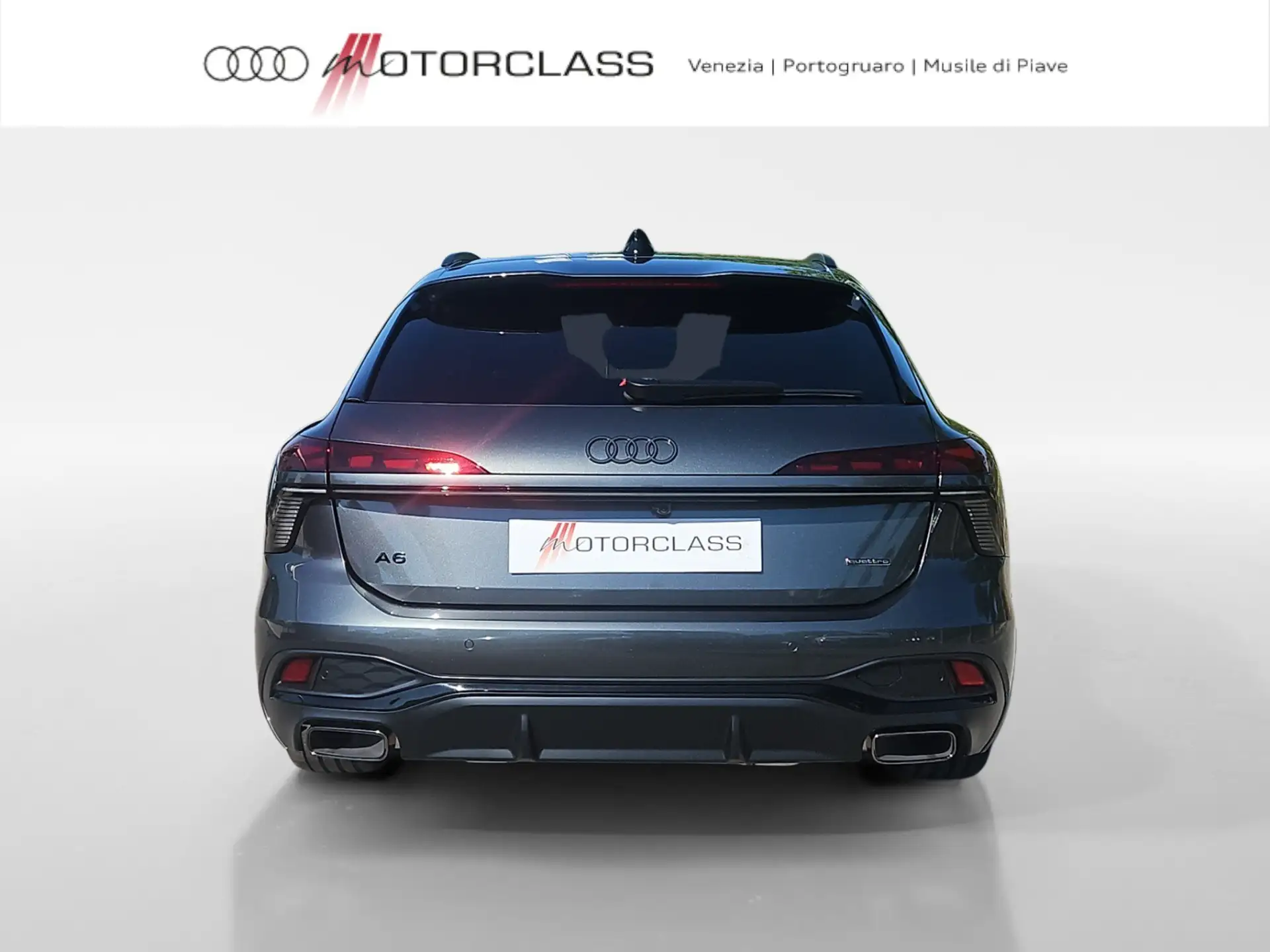 아우디 Audi A6 2026 건메탈 사진 4