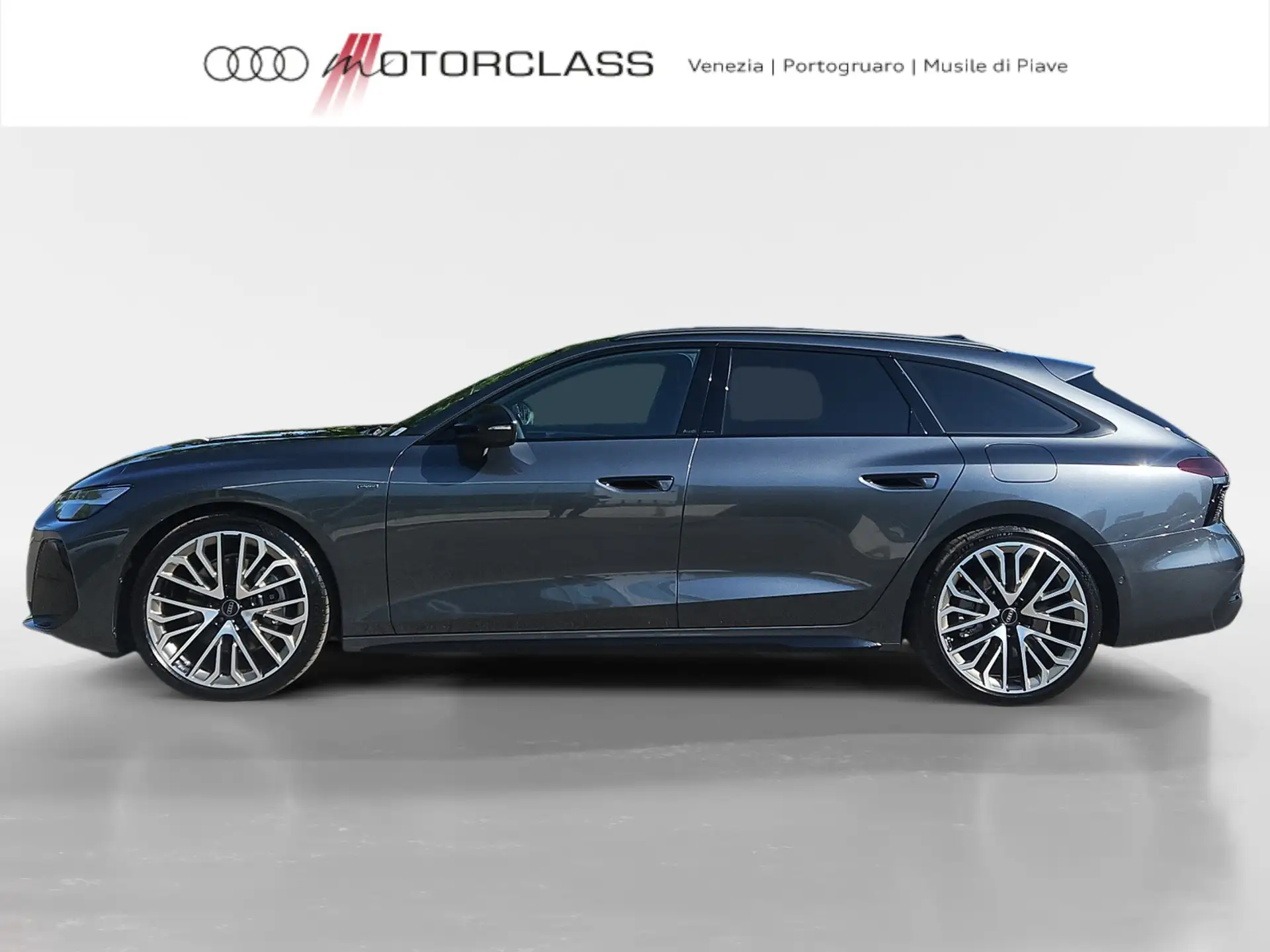 아우디 Audi A6 2026 건메탈 사진 2