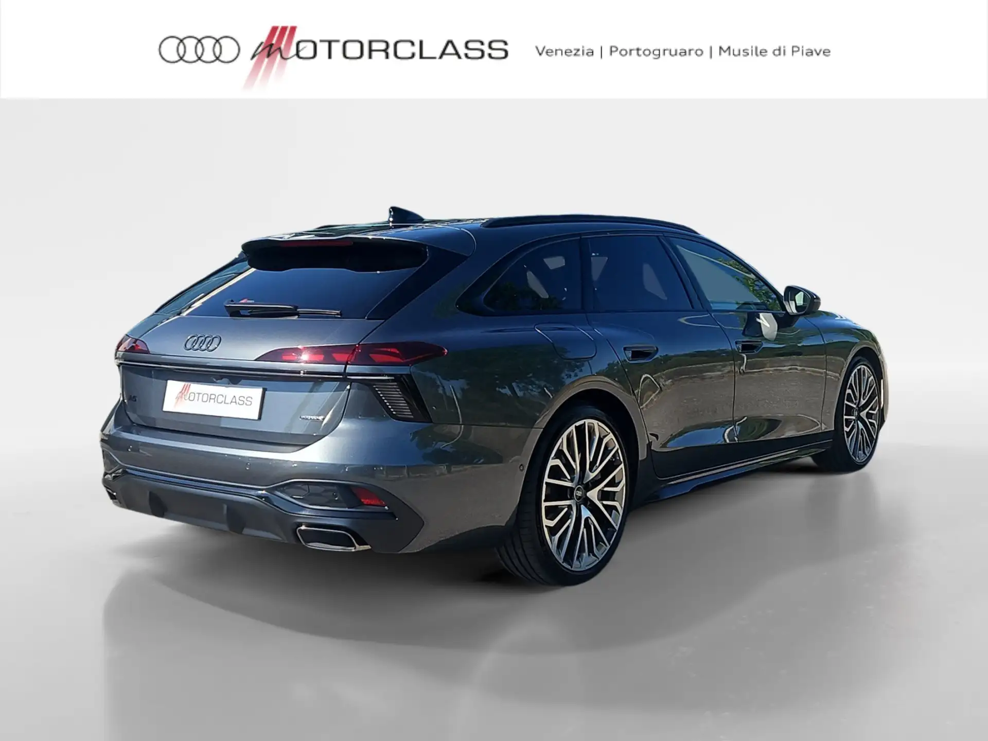 아우디 Audi A6 2026 건메탈 사진 5