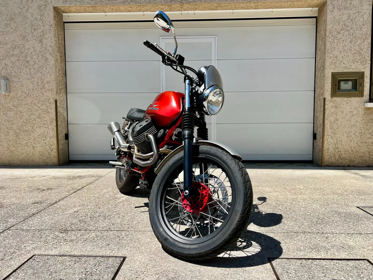 Moto Guzzi V 7 Racer Красный - 2