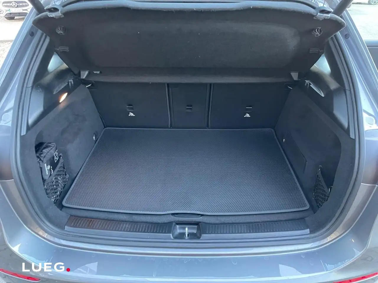 Mercedes-Benz B-Class PROGRESSIVE+LENKRHZG+LED+EASY PACK HECKKL, миниатюра 16
