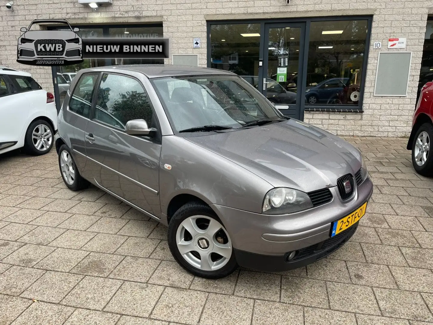 SEAT Arosa 1.4i S 3Drs Airco Nieuwe apk Beurt Gris - 1