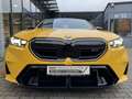 BMW M5 Limousine  Individ. PANO B&W CarbonKeram 0,5% Gelb - thumbnail 6