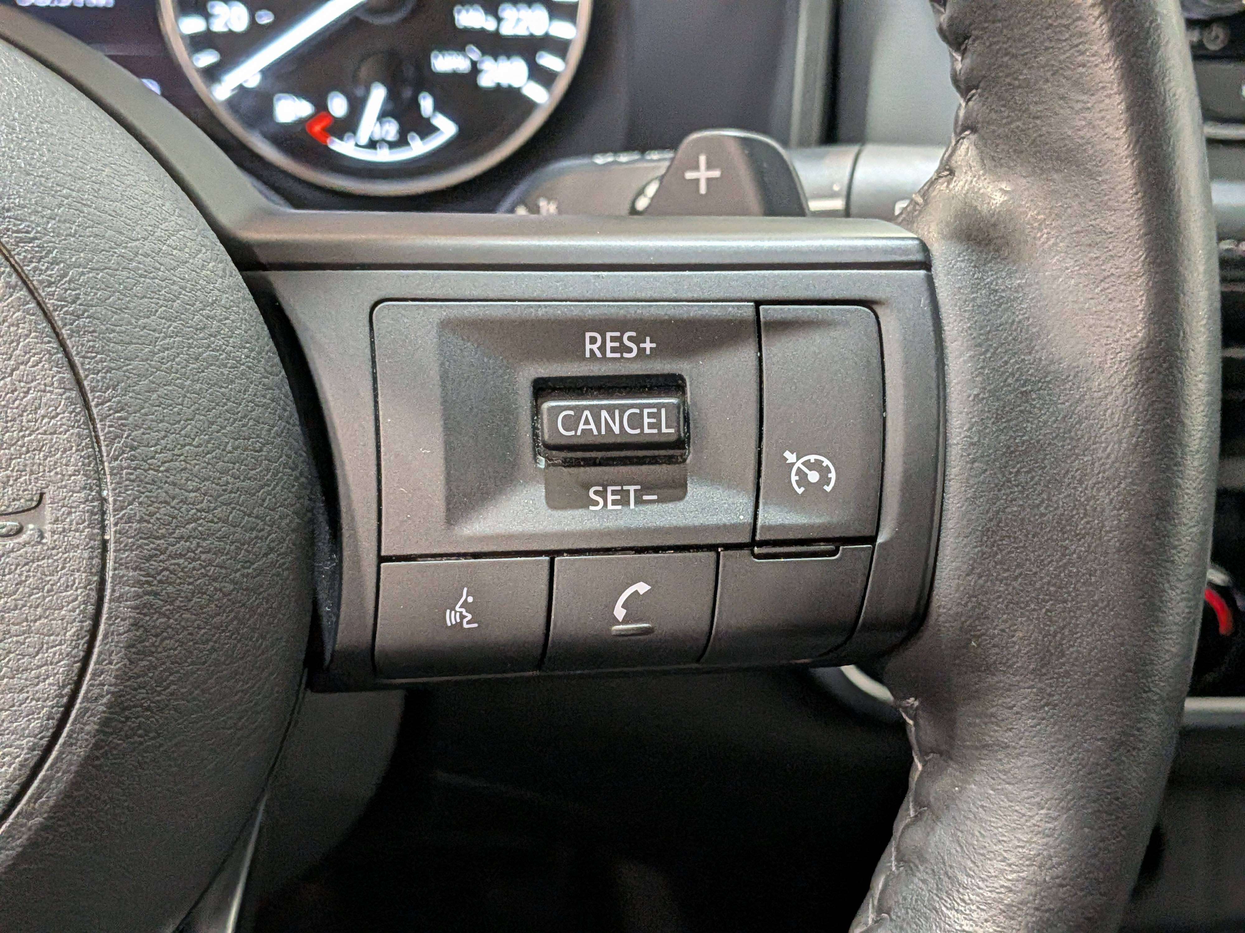Nissan Rogue 2024