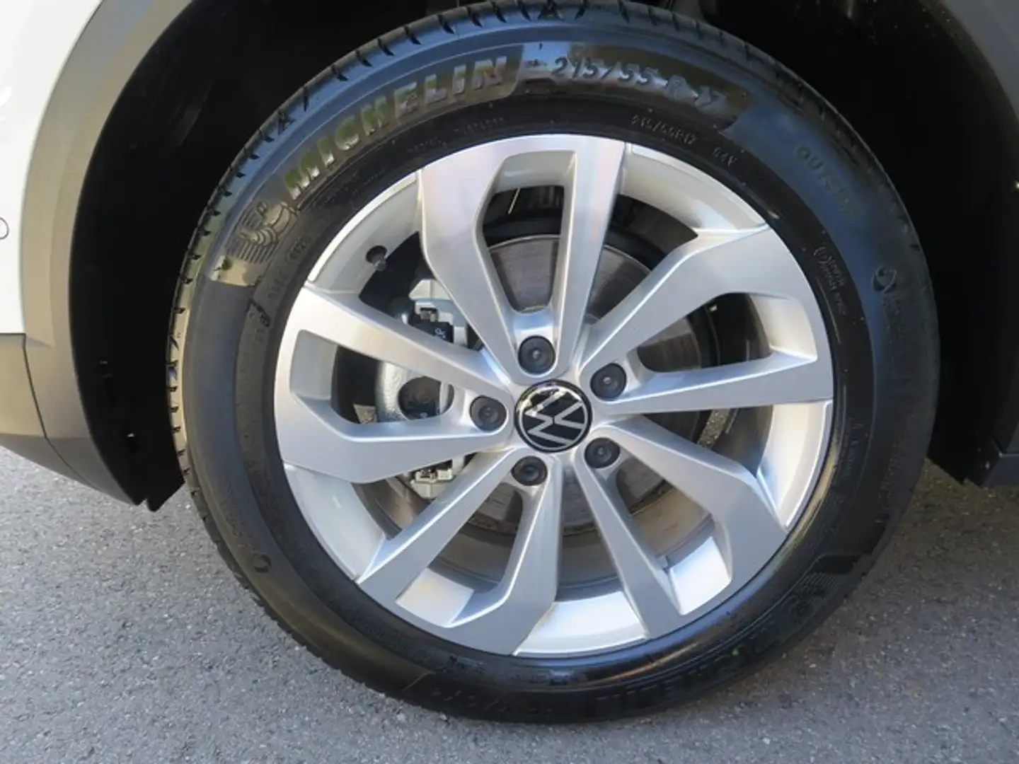 Volkswagen T-Roc 1.5 TSI STYLE CAM*SHZ*ACC*APP*LED*CLIMA Klima Weiß - 2
