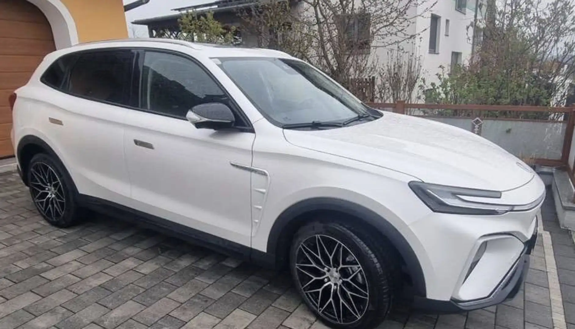 MG Marvel R Electric 70 kWh Luxury - 1