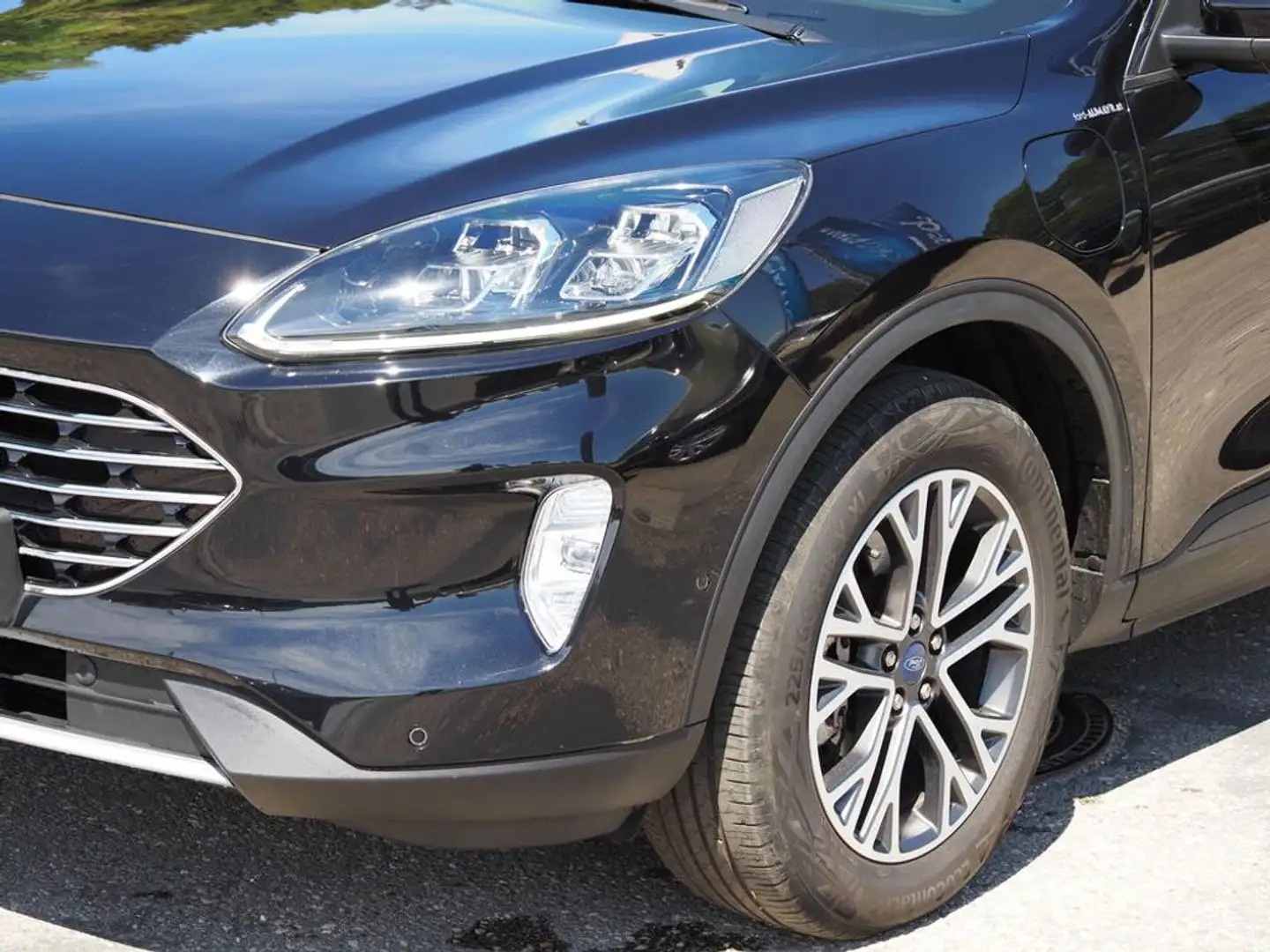 Ford Kuga Titanium X Plug-In Hybrid Schwarz - 2