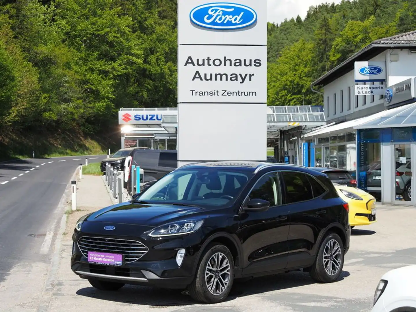 Ford Kuga Titanium X Plug-In Hybrid Schwarz - 1
