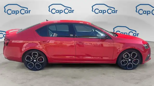Skoda Octavia view 4
