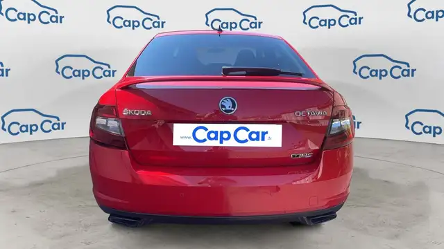 Skoda Octavia view 3