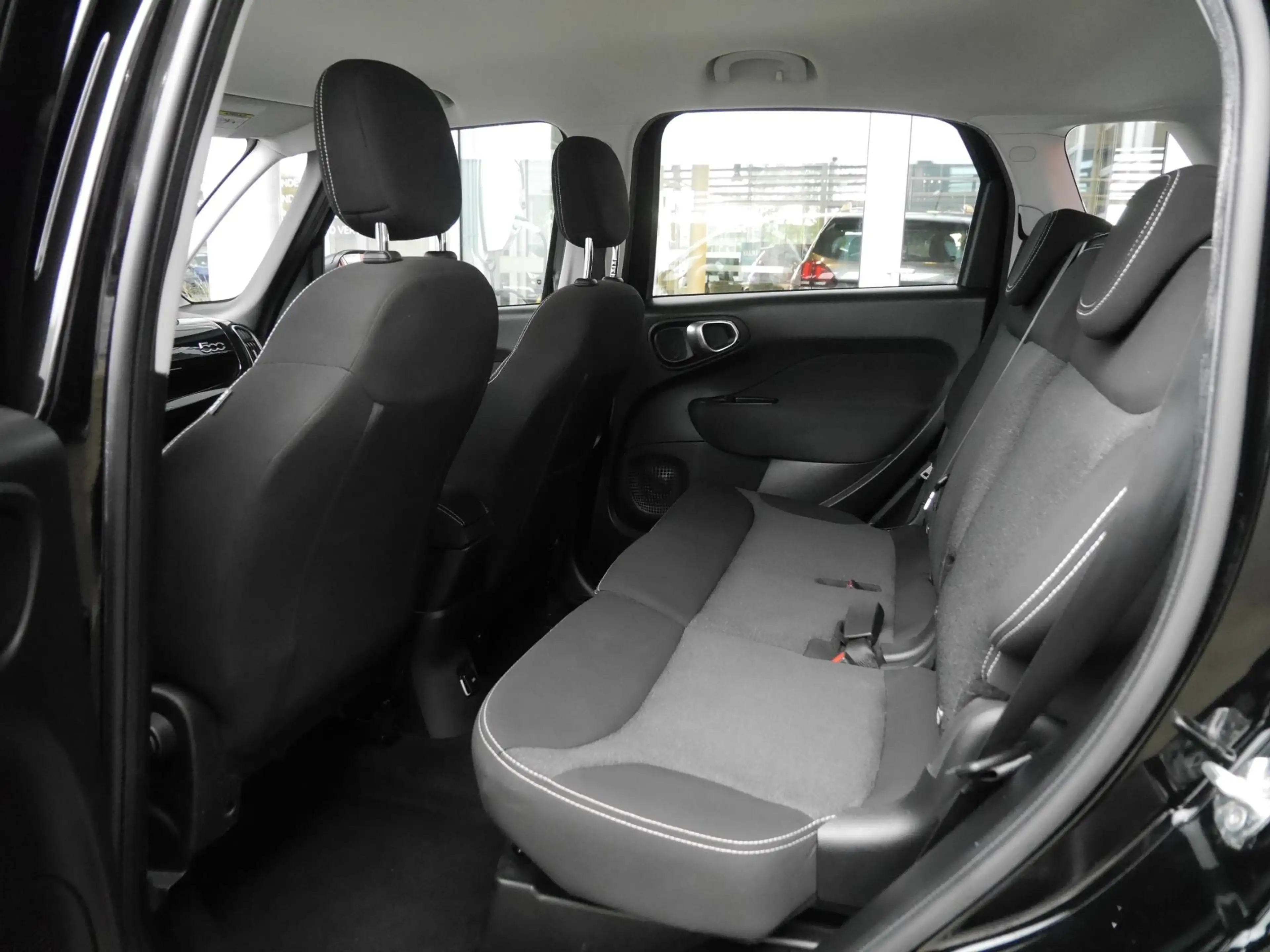 Fiat 500L 0.9 TwinAir CityCross | Airco | Navigatie | Lichtm — photo 11